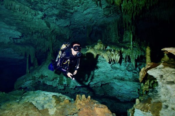 Cenote Dream Gates Tulum